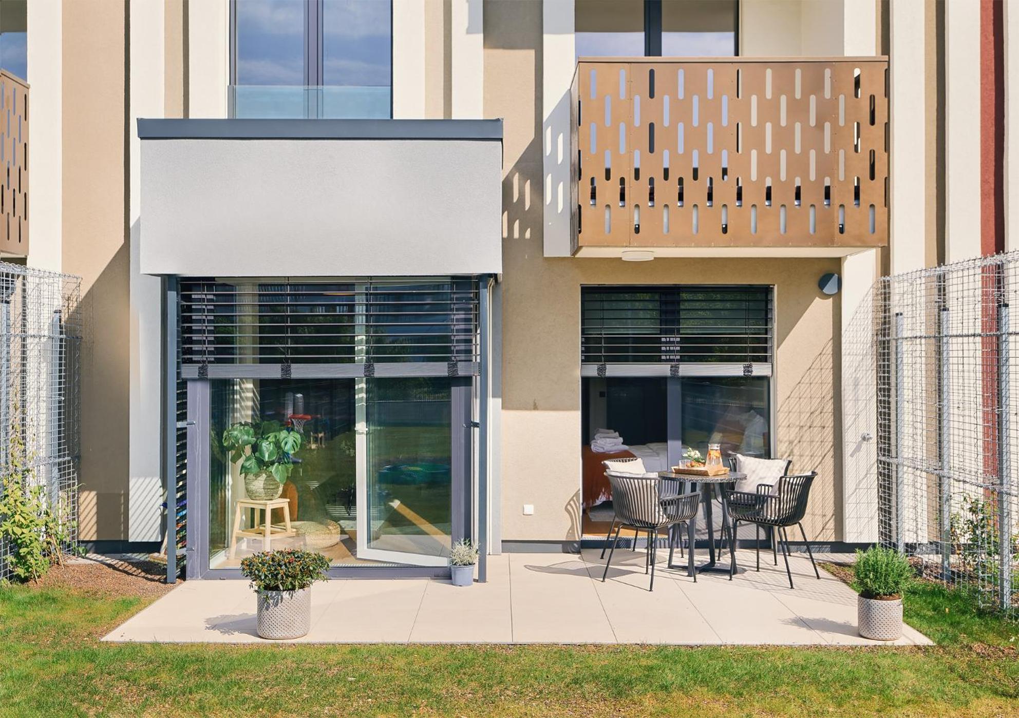 Beta Home - Garage, Air Condition, Garden, At Metro Prague Exterior photo